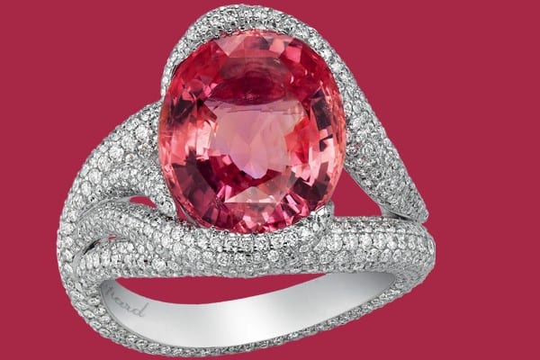 chopard A GLORIOUS PADPARADSCHA SAPPHIRE AND DIAMOND RING