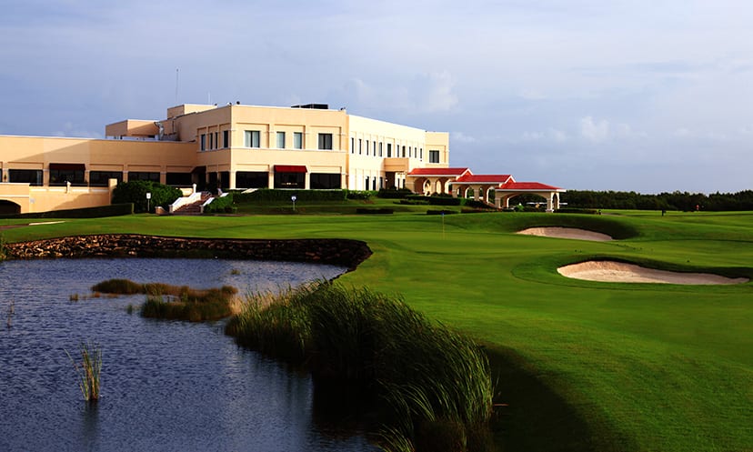 Le Blanc Spa Resort golf