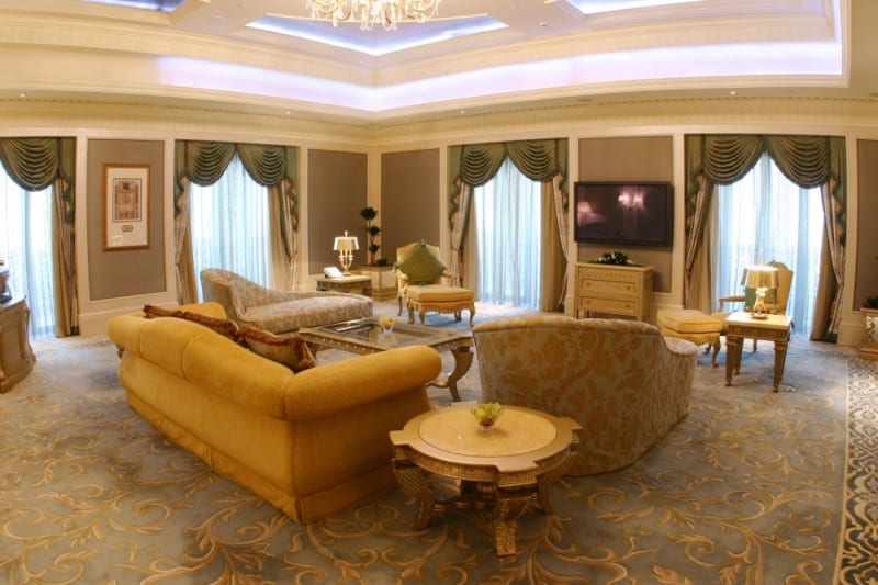 Print_Royal-Khaleej-Suite-Living-Room